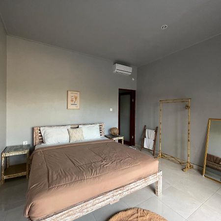 Tyana Private Room In Batu Bolong 26 Canggu  Exterior photo